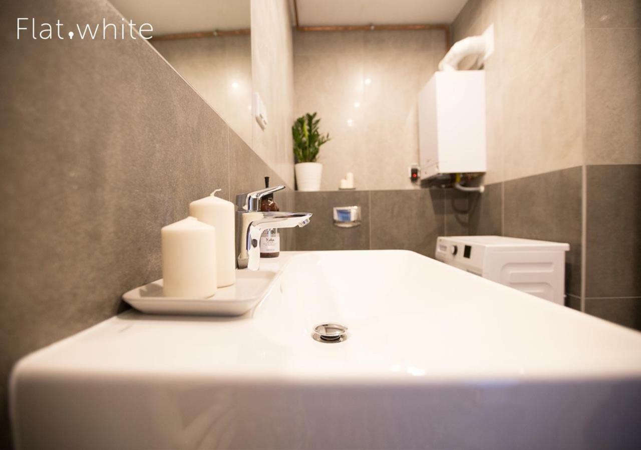 Apartamenty Flat White Zamkowa 4-6 Zielona Góra Exterior foto